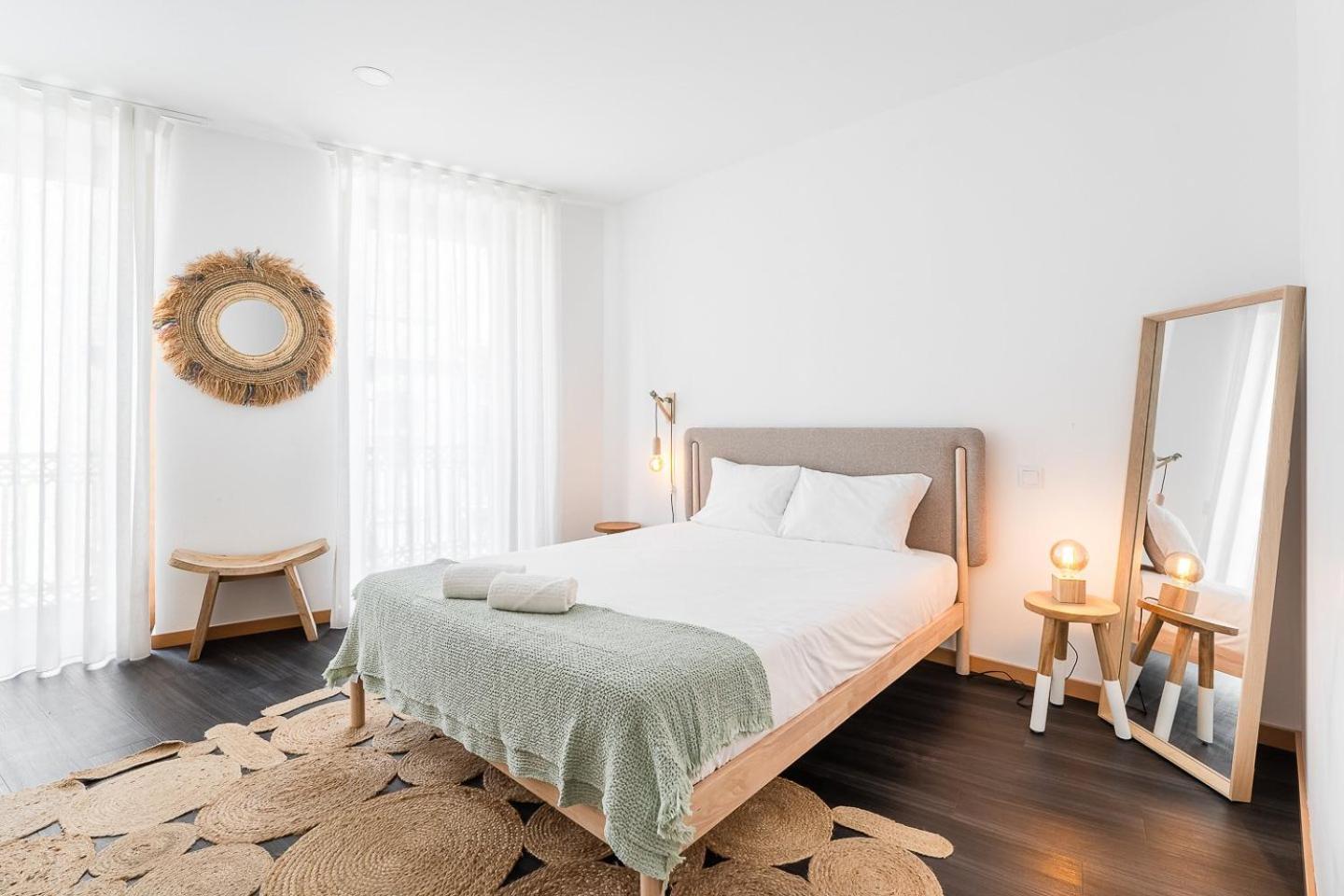 Guestready - Bright Duplex In Downtown Hotell Porto Eksteriør bilde