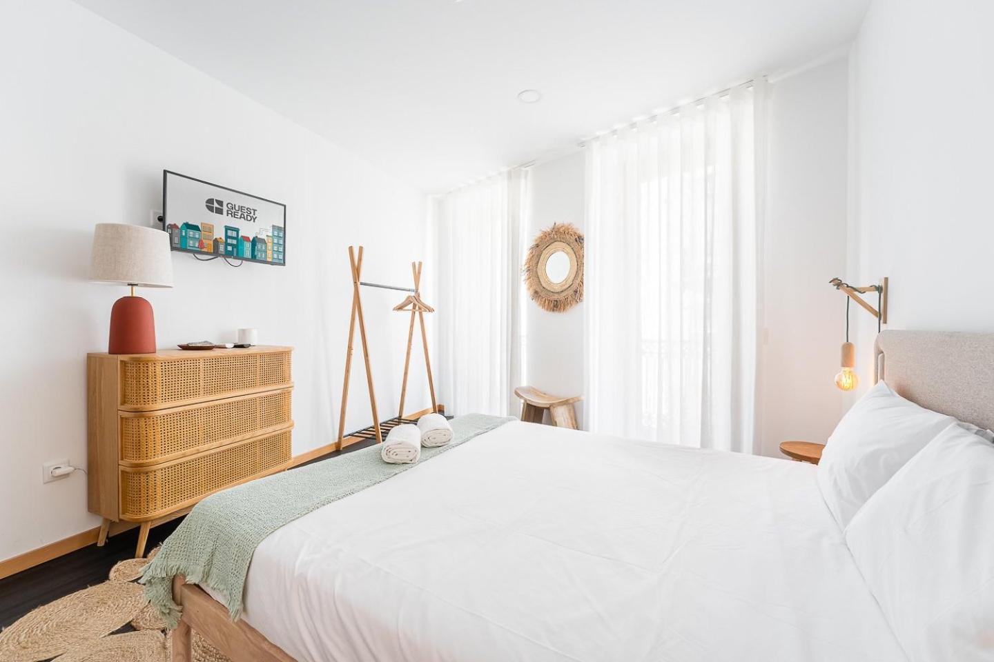 Guestready - Bright Duplex In Downtown Hotell Porto Eksteriør bilde
