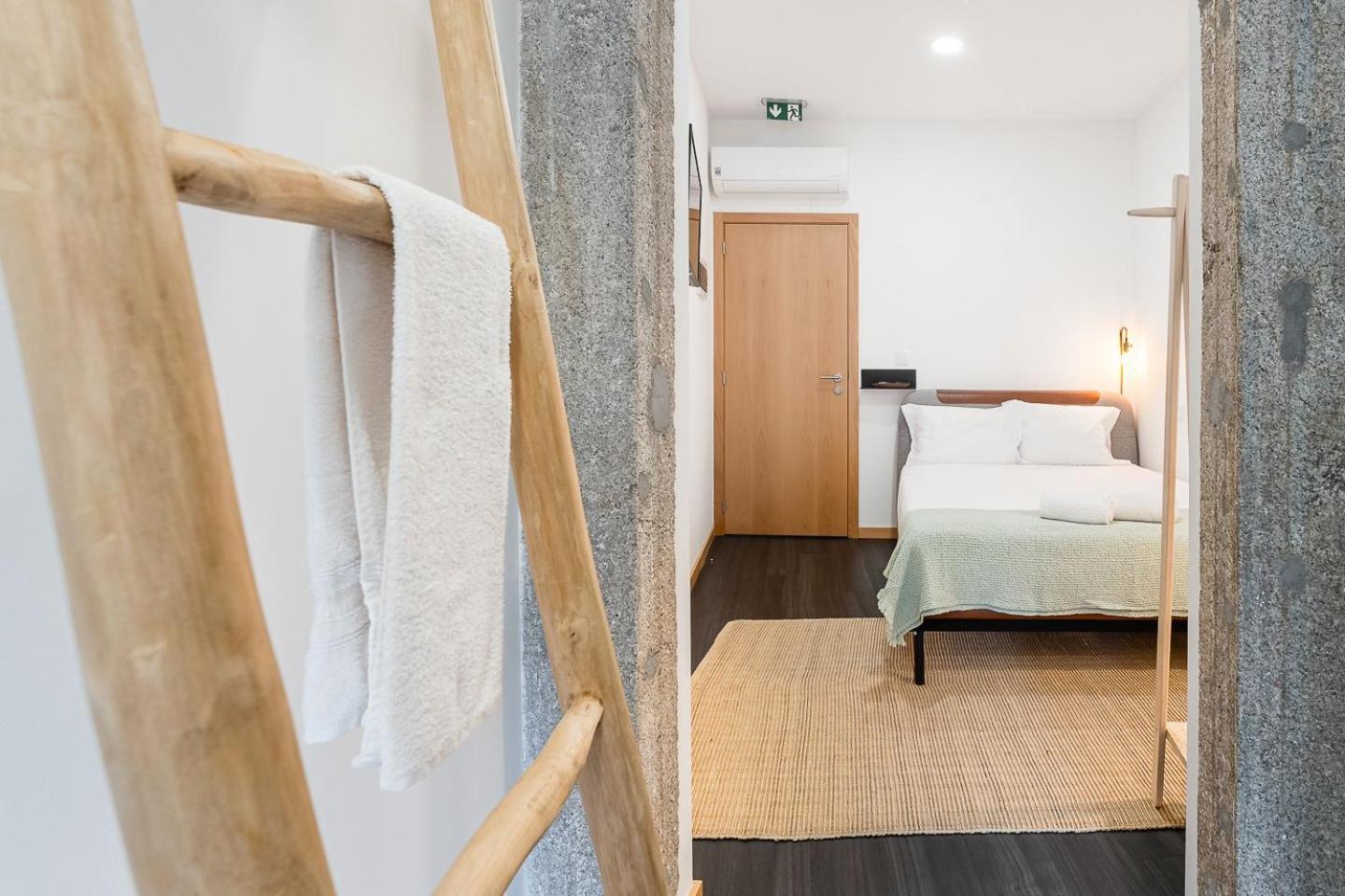 Guestready - Bright Duplex In Downtown Hotell Porto Eksteriør bilde